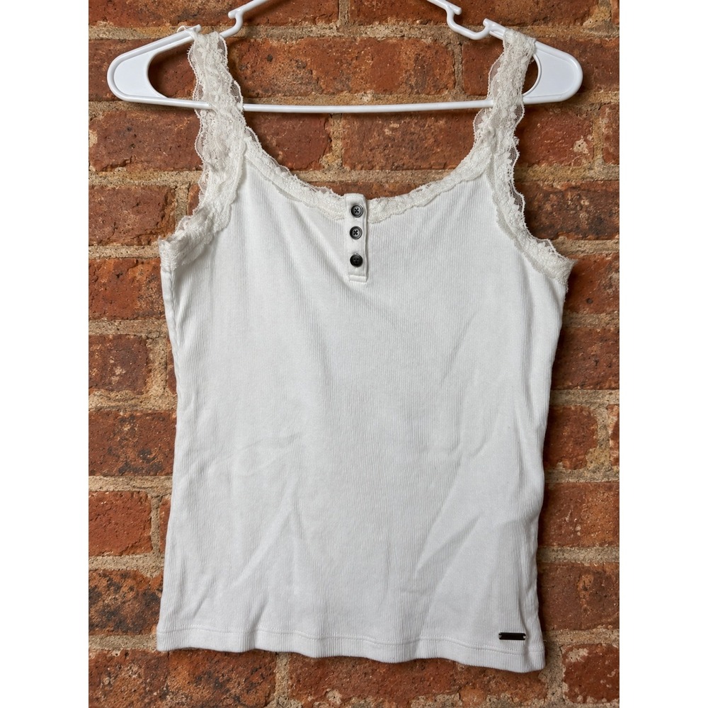 Hollister White Ribbed Henley Tank Top Lace Trim M Layering Coquette Y2K Dainty